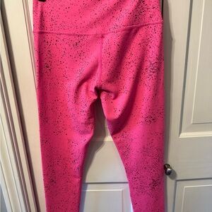 ZYIA Pink and Black Speckled Leggings, 14W, 33 L